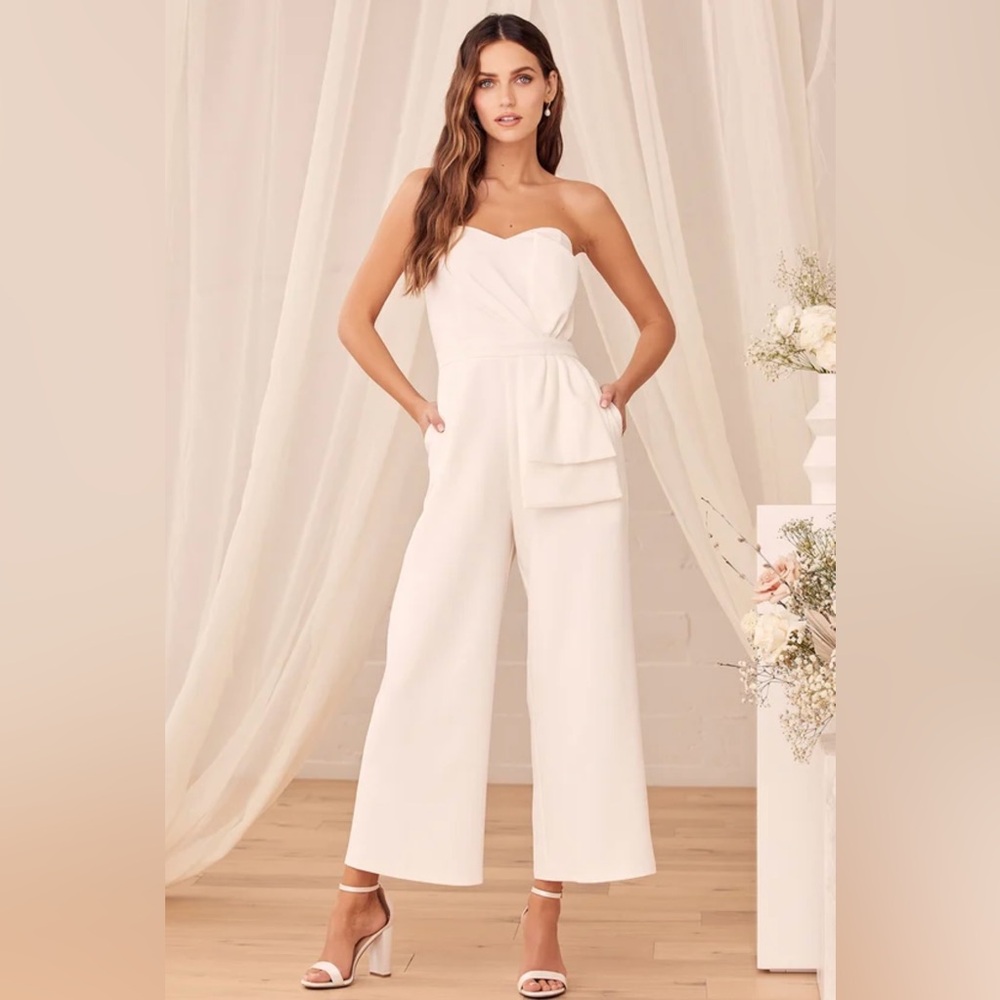 Lulus Won A Heart Jumpsuit S White Strapless Lined Wide Leg Sweetheart Neck